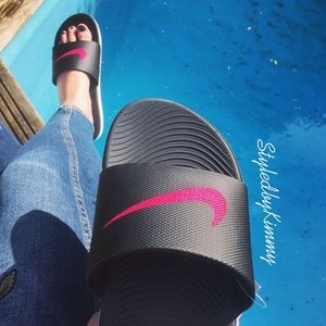 NIKE Slides Black Pink Slippers Shoes NWT New
